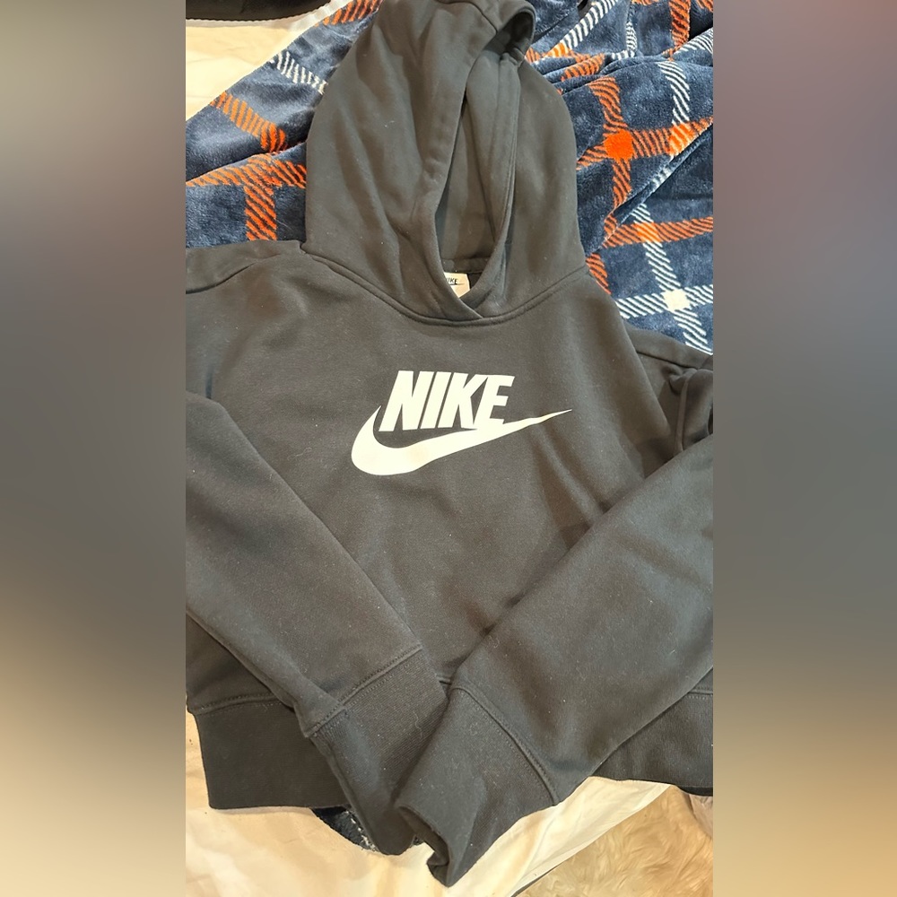 Hood/ shirt/ crop top, brand Nike, size xl, soft, comfy